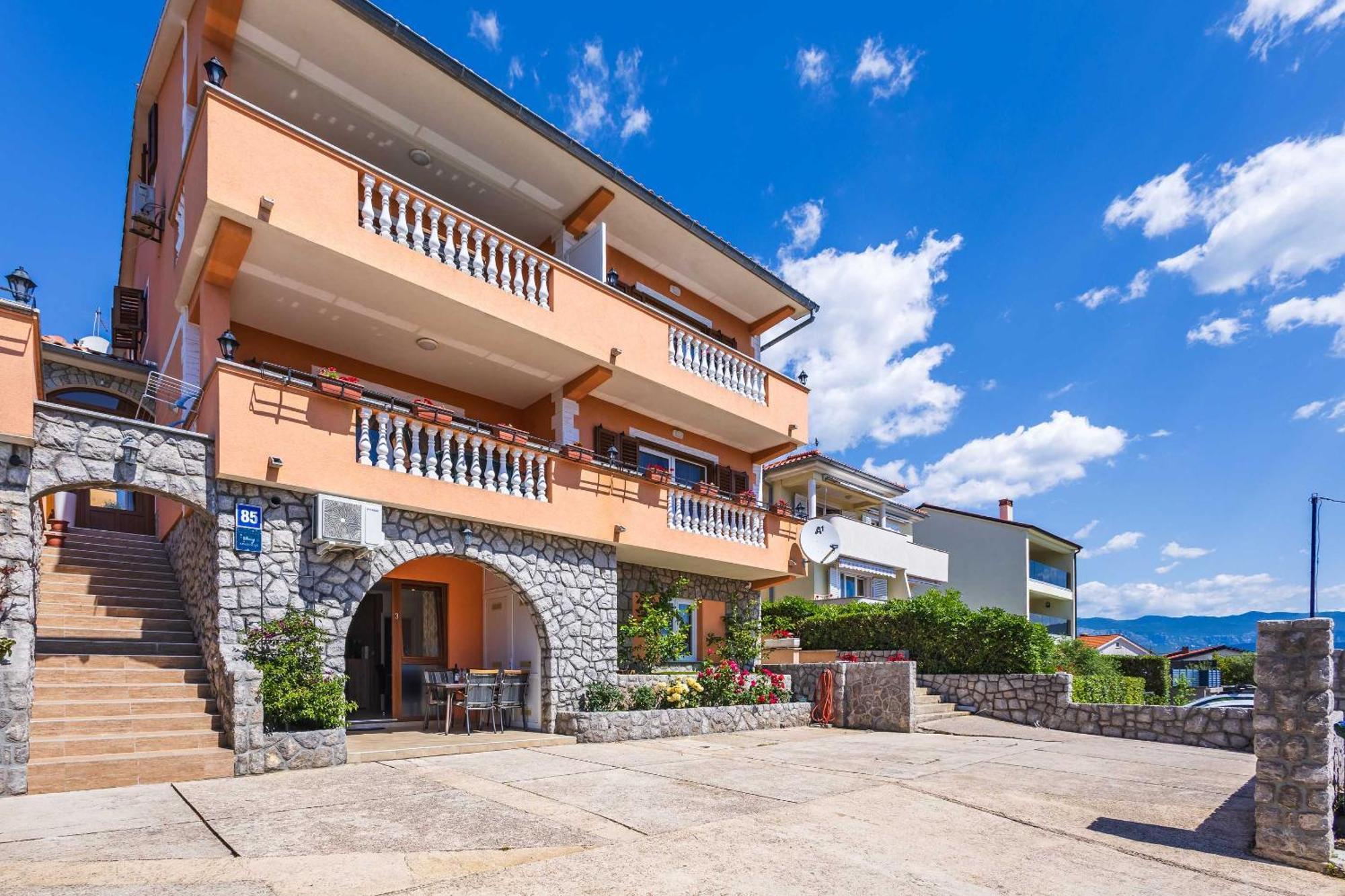 Apartments Rose Čižići Exterior foto